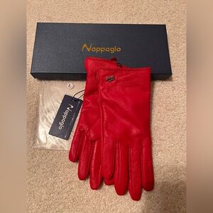 NIB Nappaglo Red Faux Leather Gloves